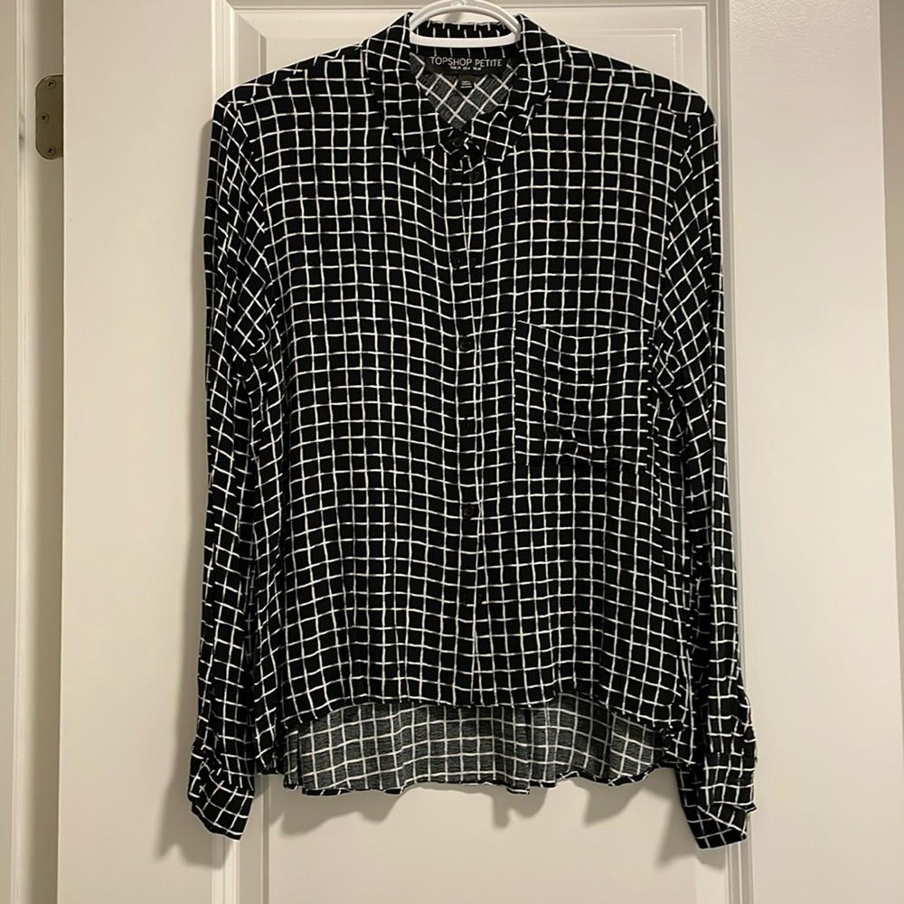 TOPSHOP Cropped Black Checked Shirt